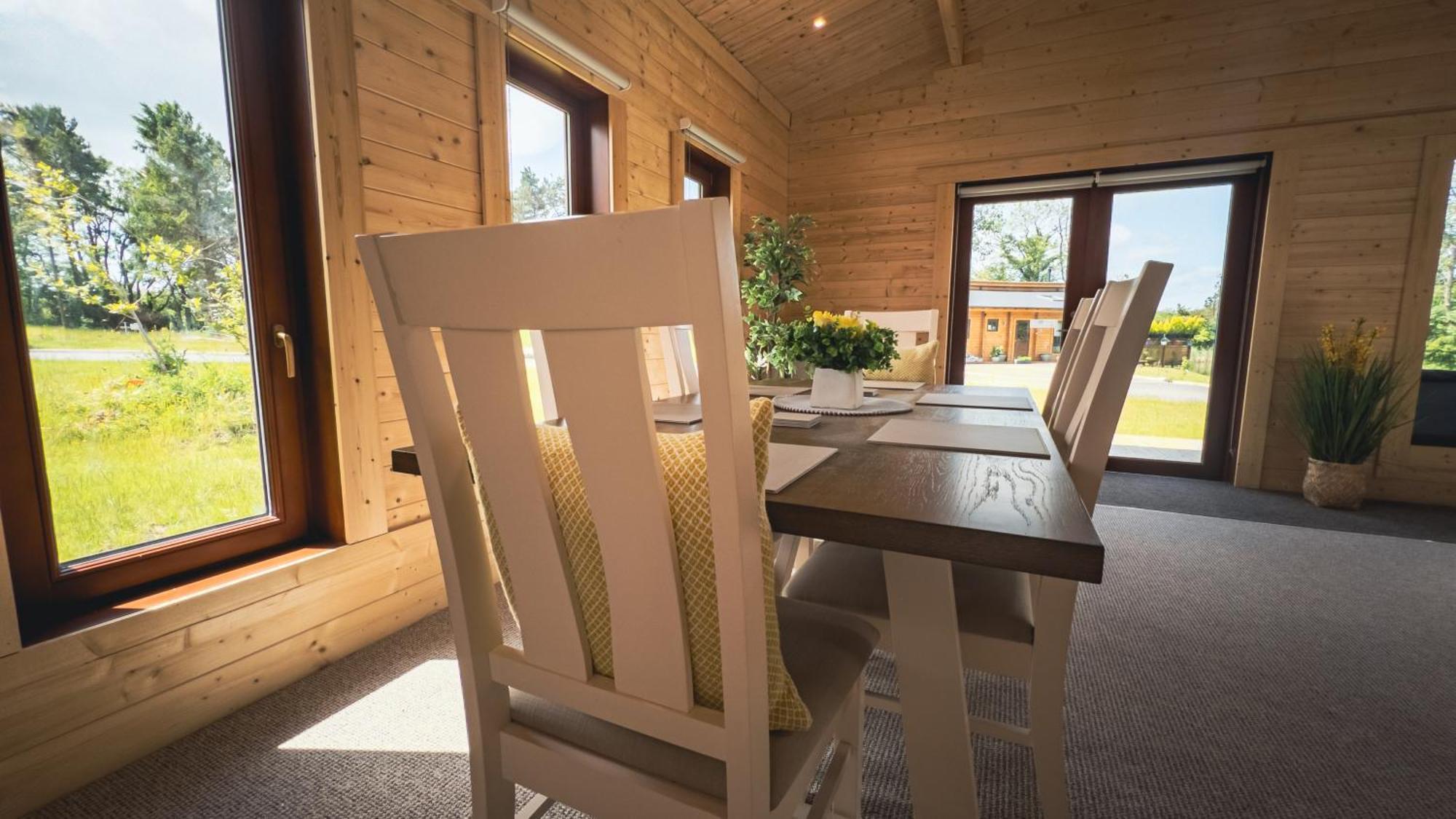 Sundance Lodge, Fantastic New Cabin With Hot Tub - Sleeps 6 - Largest In Felmoor Park Морпет Номер фото
